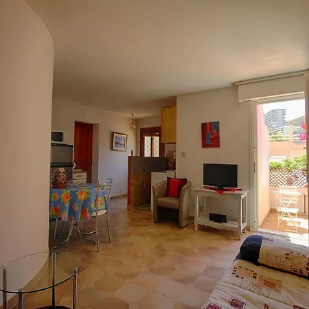 Studio Rue Wagram * Ajaccio (Corsica)